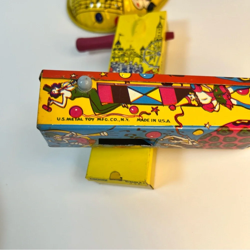 Vintage‎ Tin Litho Noise Makers Lot of 7 Clown Party Dancing US Metal Kirchhof